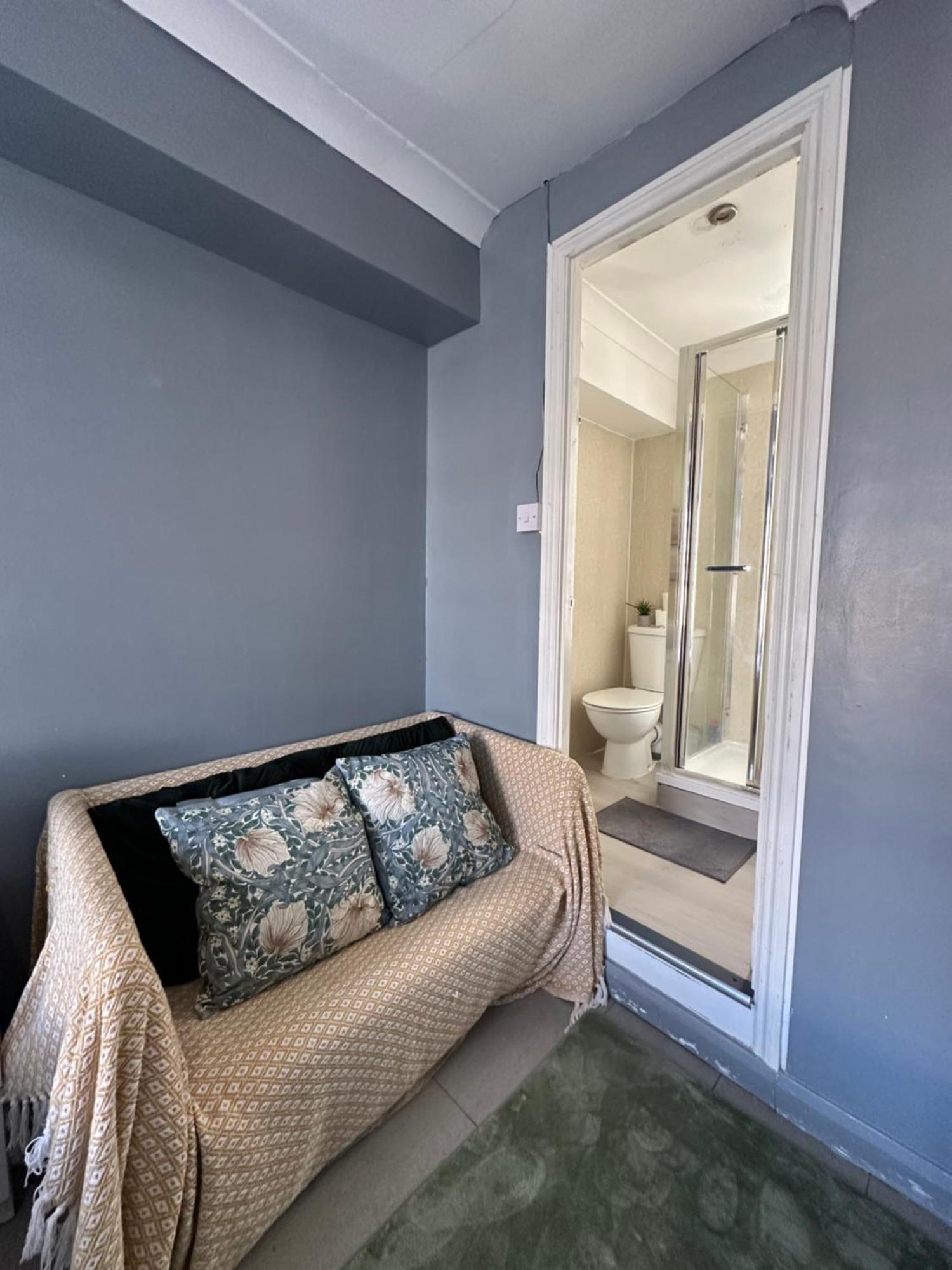 "Bright & Spacious" 3 Bedroom Flat By Kings Cross, St Pancras Station!!!!64 Londres Extérieur photo