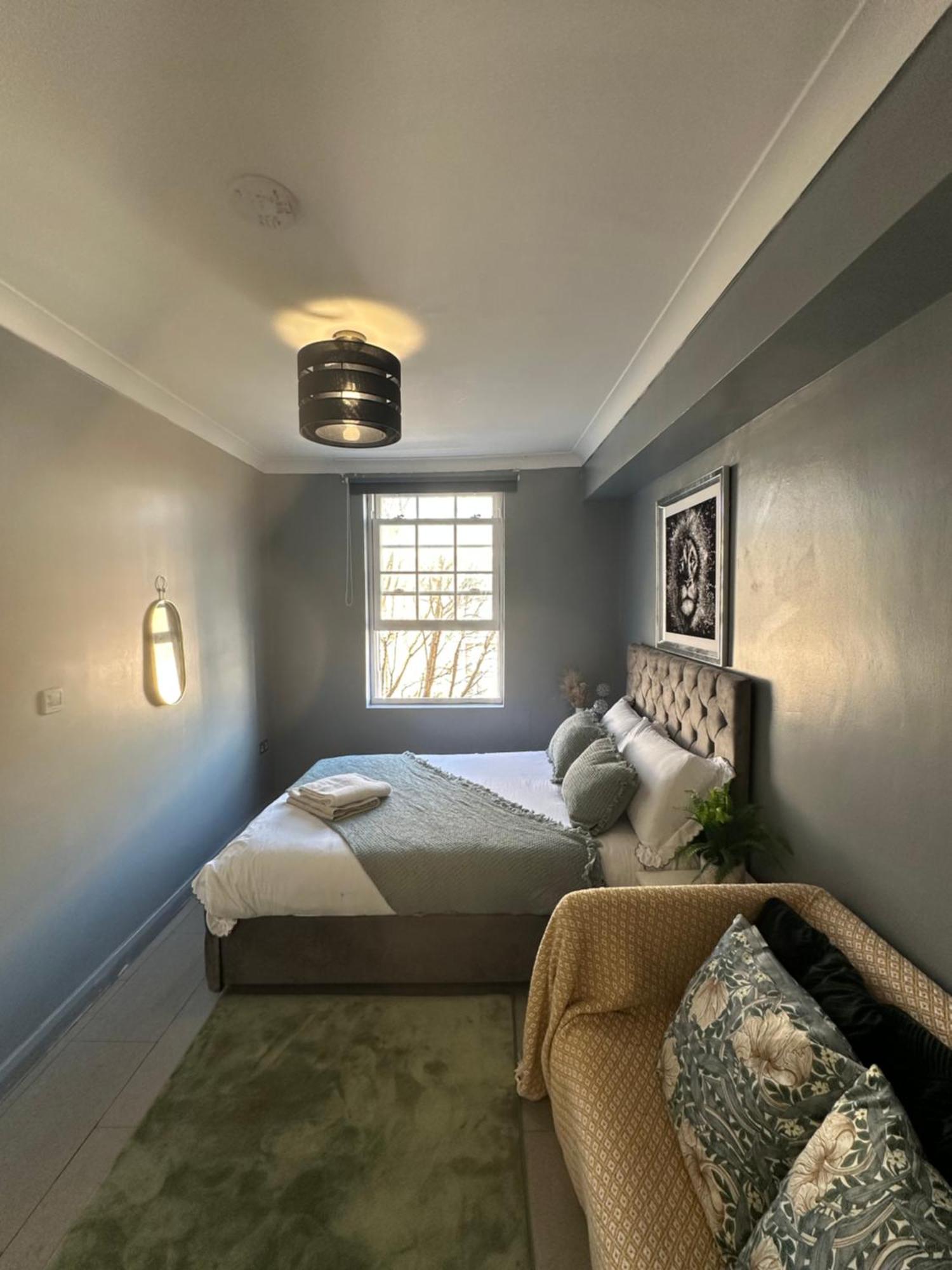 "Bright & Spacious" 3 Bedroom Flat By Kings Cross, St Pancras Station!!!!64 Londres Extérieur photo